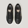 Zapatillas clásicas con detalles de ante