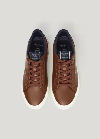 Zapatillas clásicas con detalles de ante