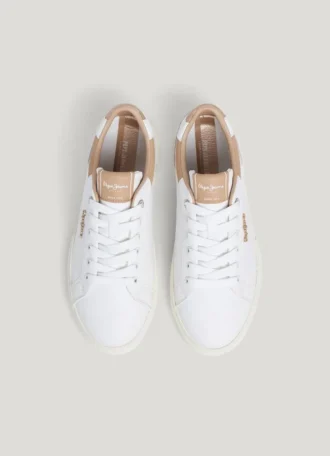 Zapatillas clásicas con detalles de ante