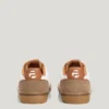 Zapatillas clásicas con detalles de ante