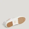 Zapatillas clásicas con detalles de ante