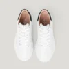 Zapatillas de cuero con tachuelas Zapatillas de cuero con tachuelas